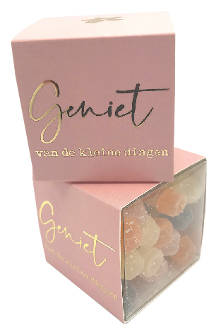 doosje gevuld met 120 gr geniet van de kleine dingen